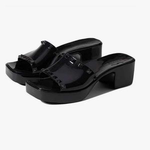 Madden Girl Paccer sandal black‎ studded 8.5. NEW